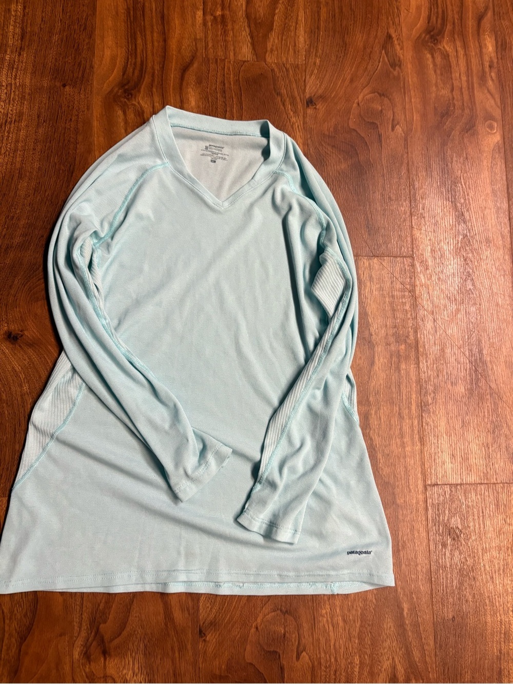 Patagonia Women's Long-Sleeve V-Neck Top - Pale Aqua